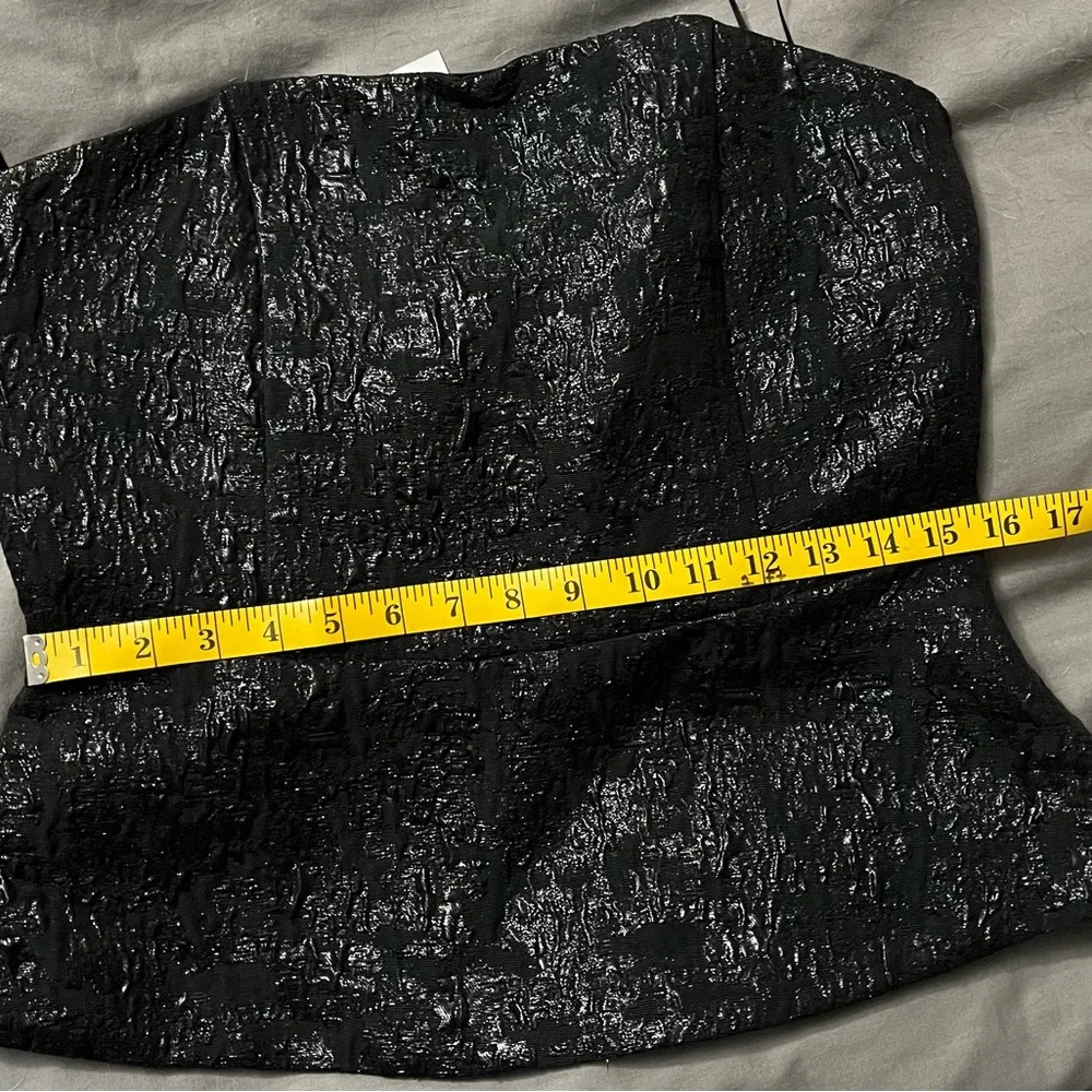 New With Tags H&M Bandeau Style Peplum Top M - Picture 9 of 9